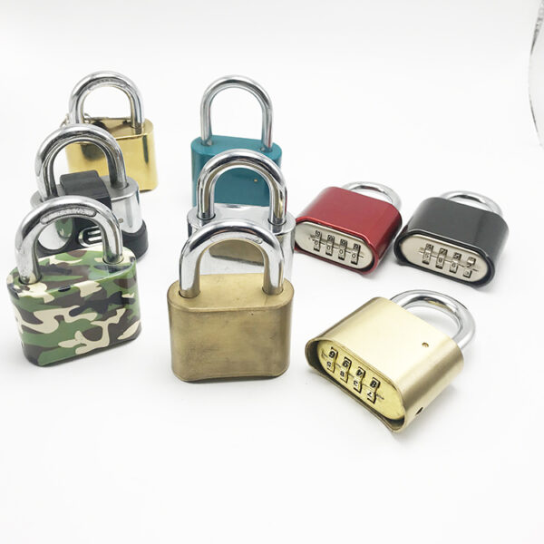 New combination manual waterproof padlock